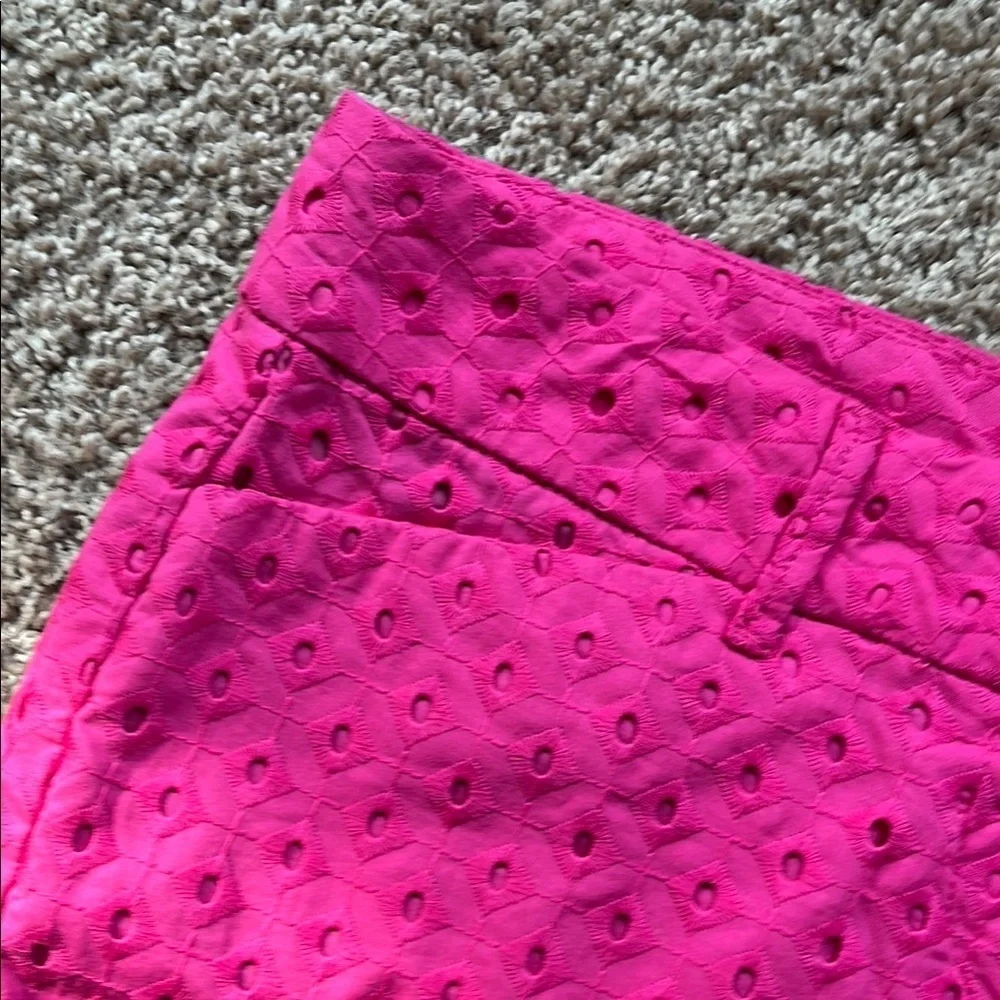 Limited Women's Pink Eyelet Shorts - Size 6 - Picture 4 of 8